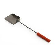 Совок для золы с пласт.ручкой  160 х 110 х 30мм. L-56см.